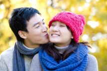 Dịch vụ ''thuê'' người yêu giảm giá dịp Noel